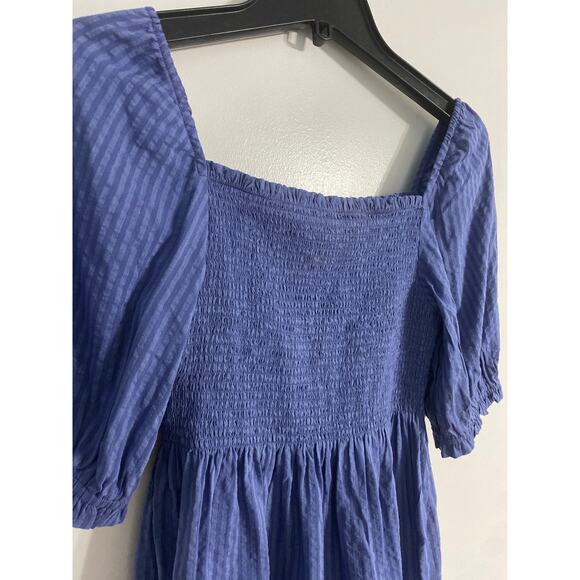 Market & Spruce top girls size L (12-14) blue stripes smocked puff sleeve NEW - Picture 2 of 6